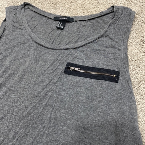 Forever 21 grey tank top - Picture 2 of 2